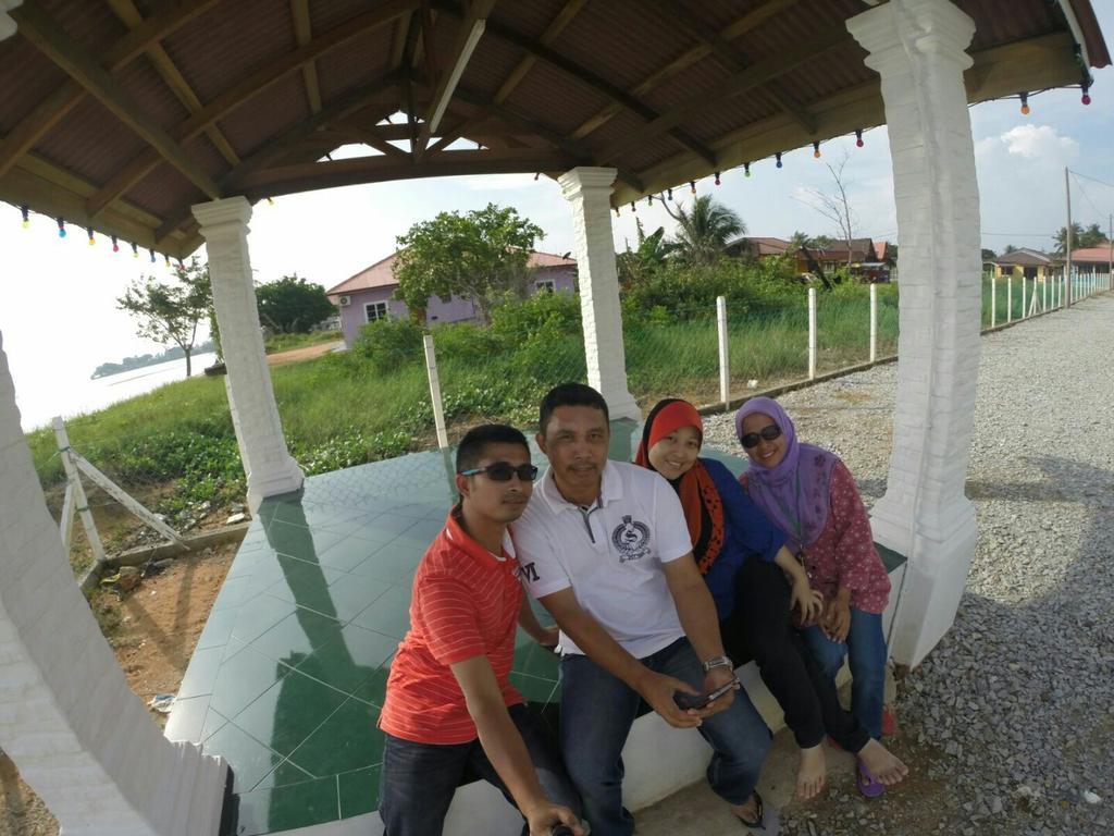 D'Pantai Homestay Kuala Sg. Baru Malacca Exterior photo